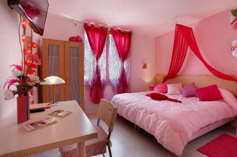 Logis Hotel Corintel Bordeaux Est Трс Экстерьер фото