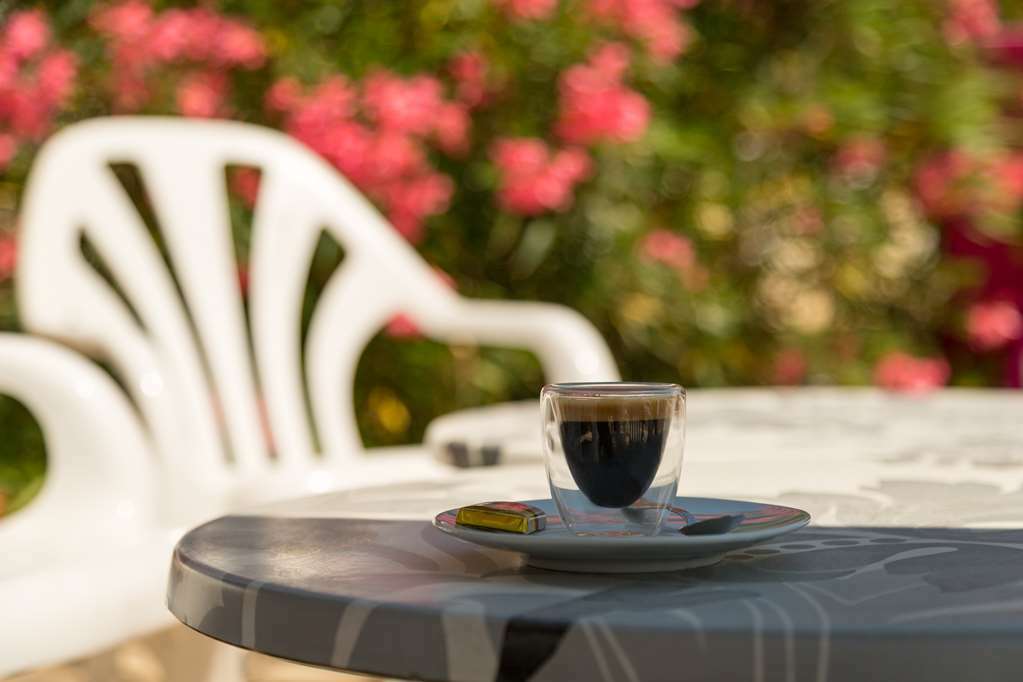 Logis Hotel Corintel Bordeaux Est Трс Экстерьер фото