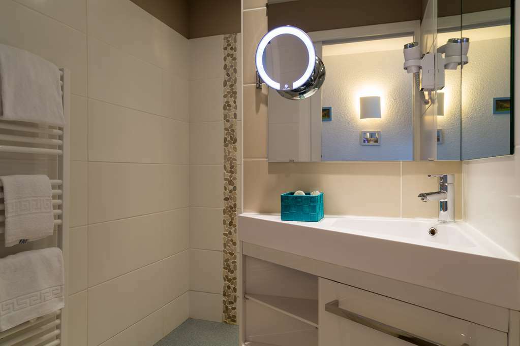 Logis Hotel Corintel Bordeaux Est Трс Удобства фото